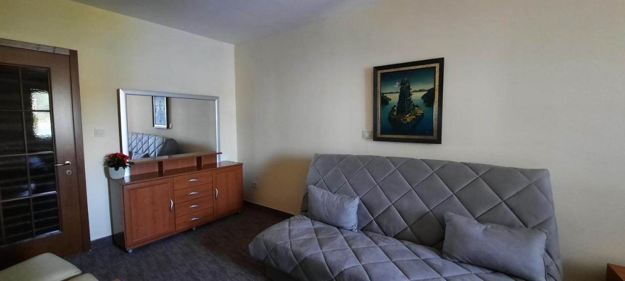 Ambassador Apartments Petrovac 外观 照片