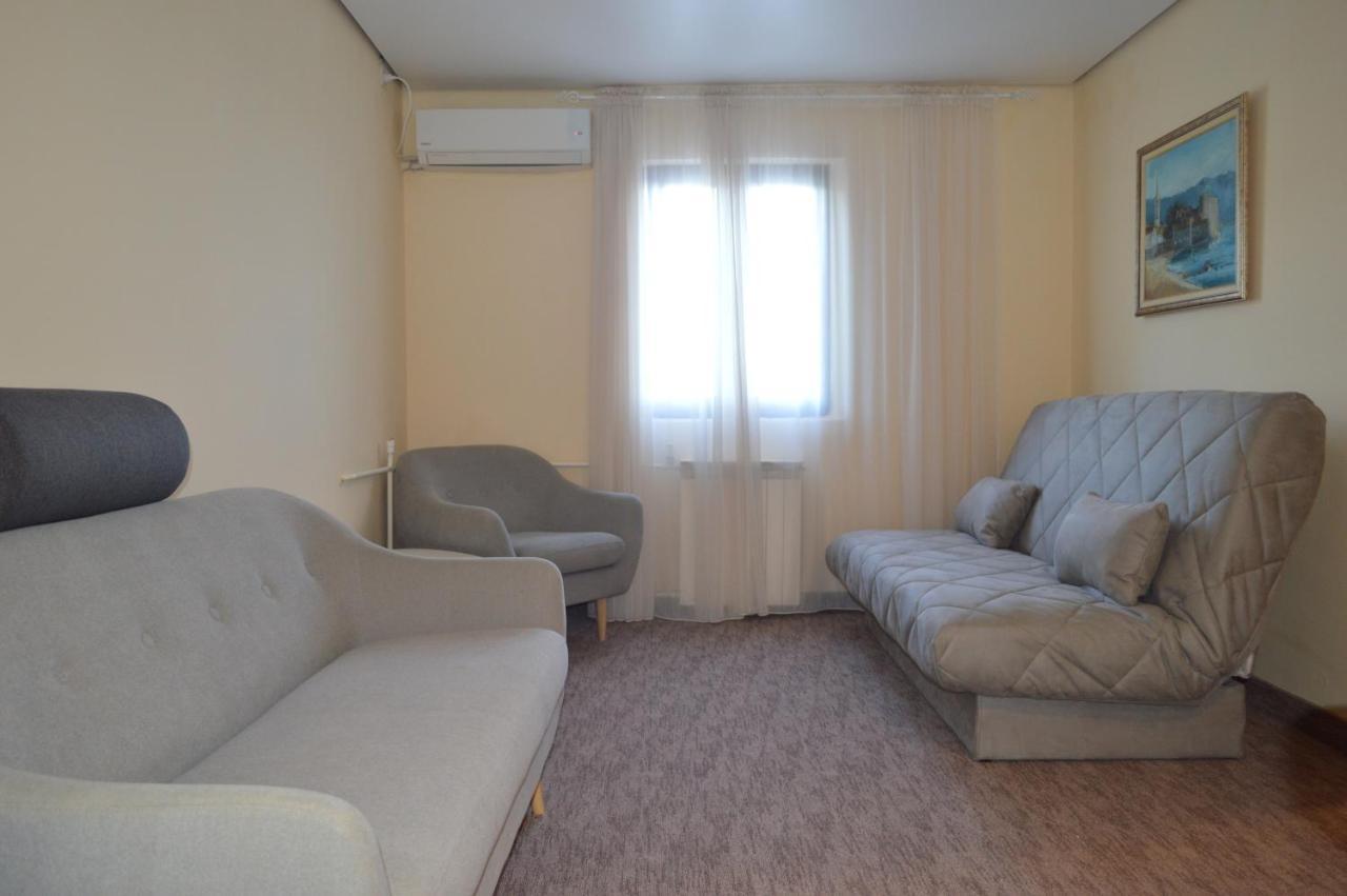 Ambassador Apartments Petrovac 外观 照片